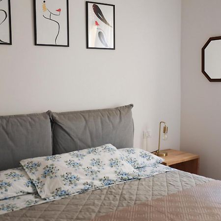 Urban Corner House Apartment Болоня Екстериор снимка