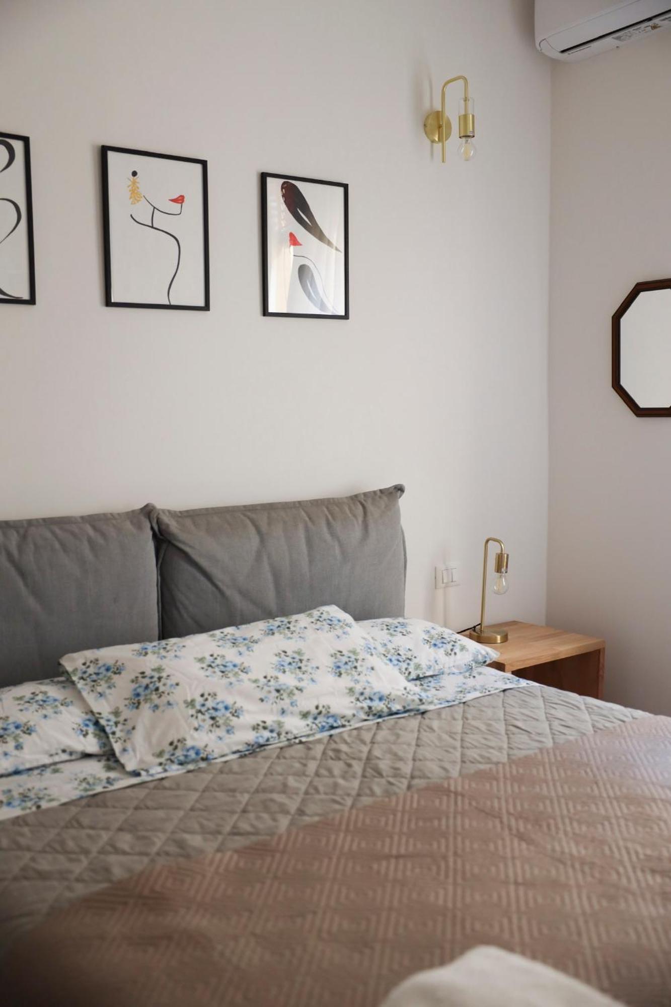 Urban Corner House Apartment Болоня Екстериор снимка