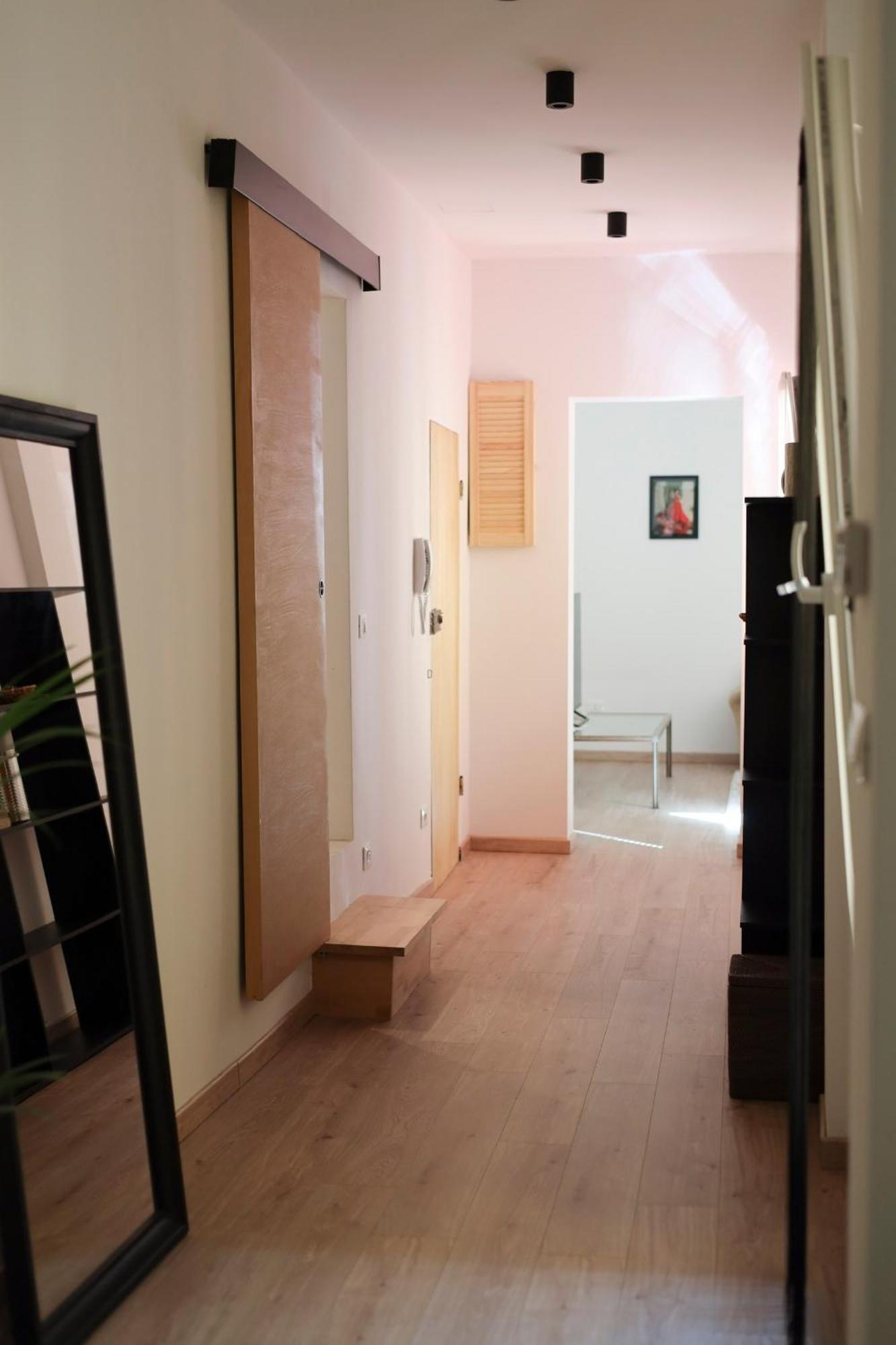 Urban Corner House Apartment Болоня Екстериор снимка