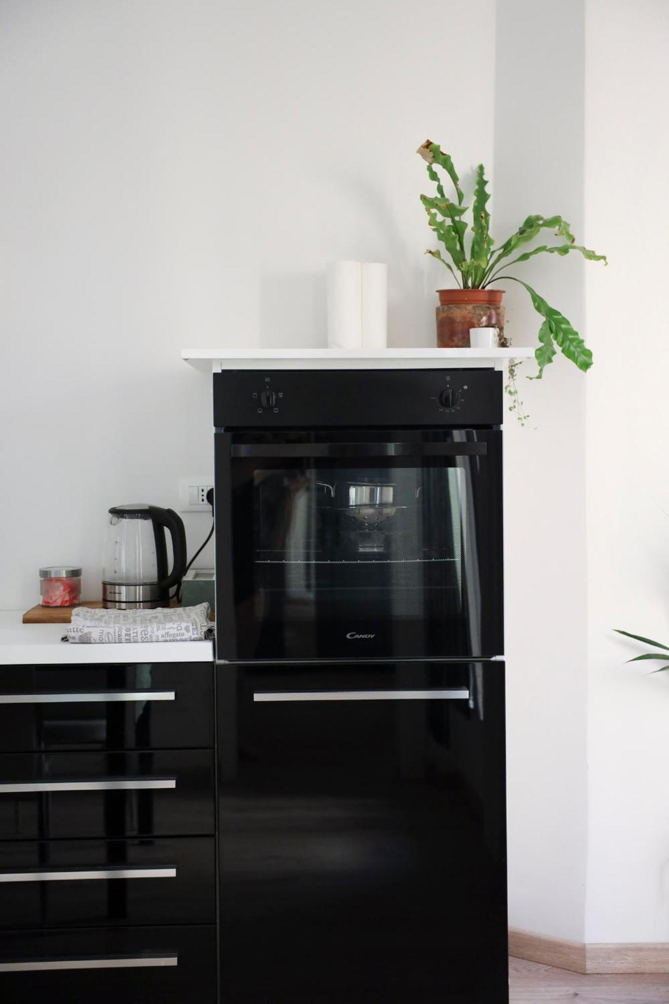 Urban Corner House Apartment Болоня Екстериор снимка